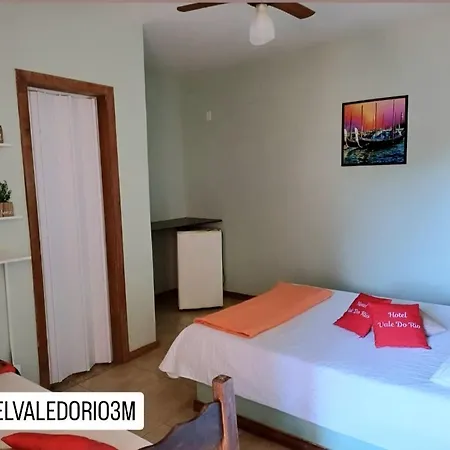 Hotel Vale Do Rio-3