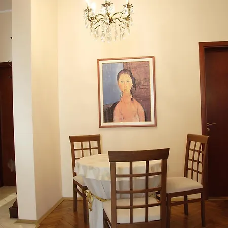 Casa Ferrari Bed&Breakfast-2