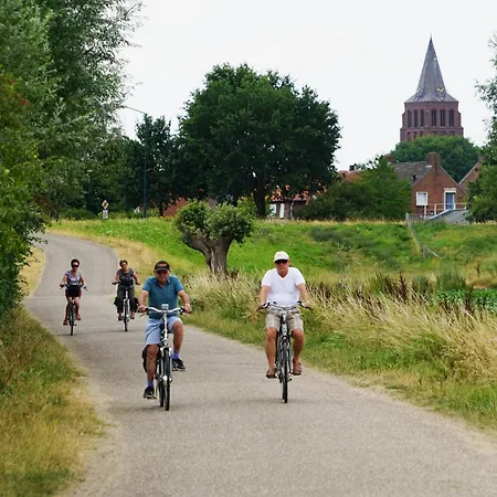 Langs De Maas-3