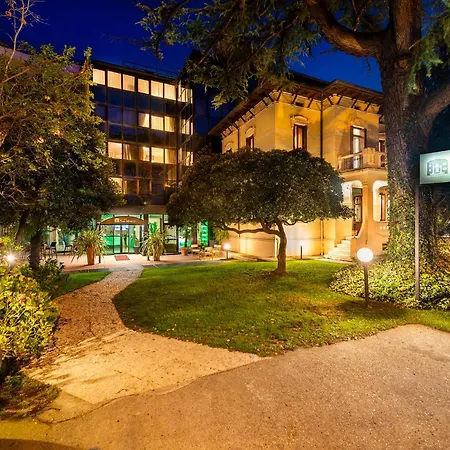 Hotel San Marco Fitness Pool & Spa-2