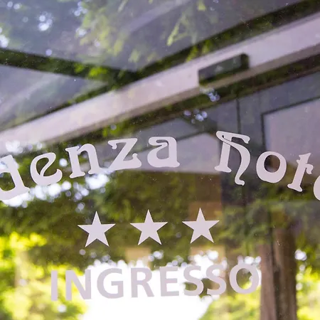 Hotel Fidenza-3