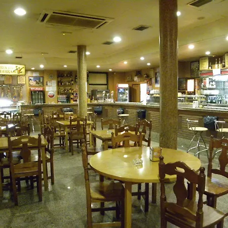 Hostal Las Fuentes-2
