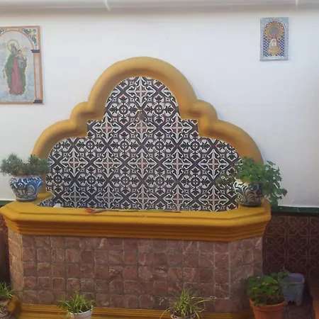 Hostal Casa Mercedes-3