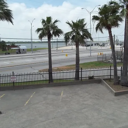 Scottish Inns Galveston-3