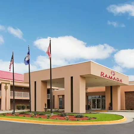 Ramada By Wyndham Wytheville-3