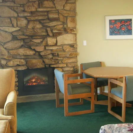 Ocean Shores Inn & Suites-2