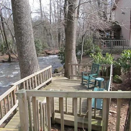 Jonathan Creek Inn-3