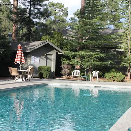 Majestic Mountain Inn-3