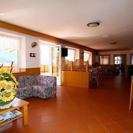 Hotel Garnì Villanova-2