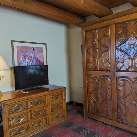 Sagebrush Inn & Suites-3