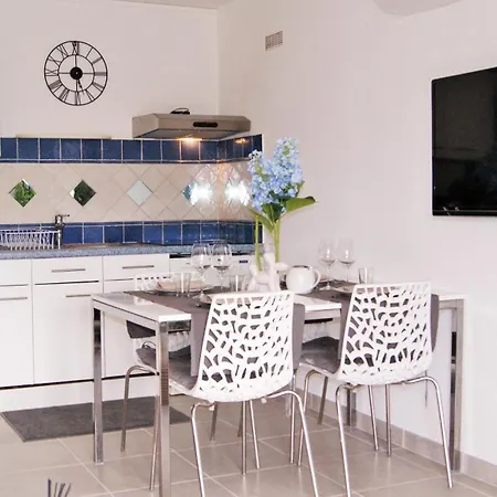 Residence Bellavista à Santa Giulia, proche de la plage et vue mer-3