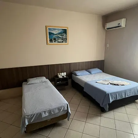 Hotel Central-2