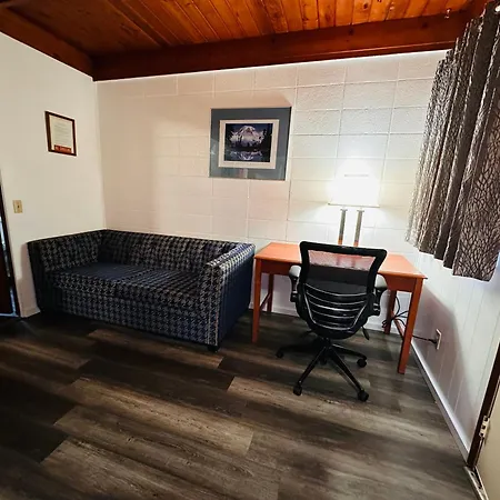 Anchor Inn Motel By Loyalty-3