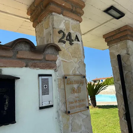 Luxury B&B Resort-2