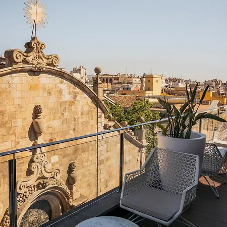 Hotel Bagues, A Small Luxury Hotel Of The World-3