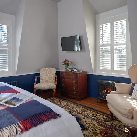 Old Manse Inn-3
