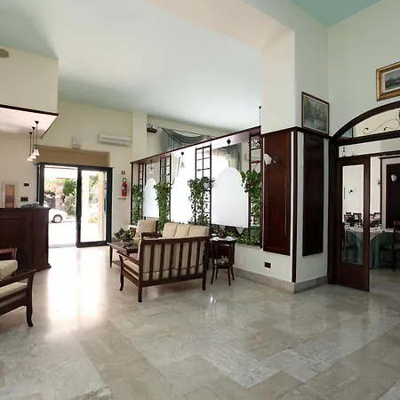 Hotel Calabria-3