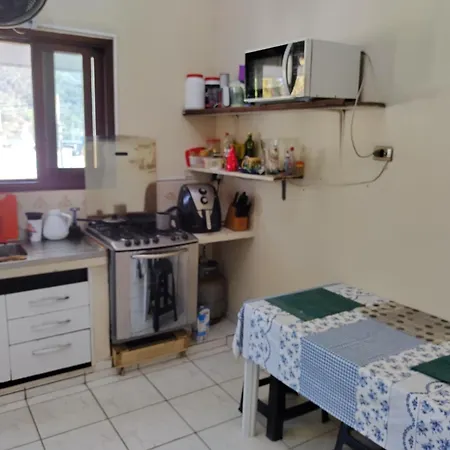 Casa Completa Piso Superior Em Frente Ao Canal E Ao Lado Da Balsa De Bertioga-3