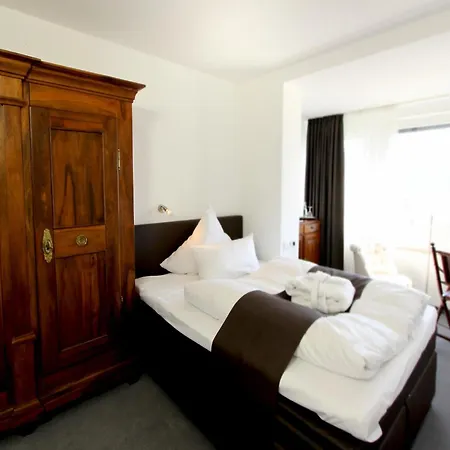 Lupinenhotel Bodensee-3