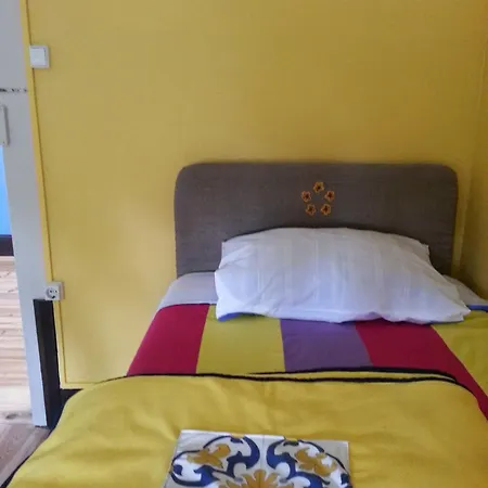 Csi Coimbra & Guest House - Student Accommodation-3