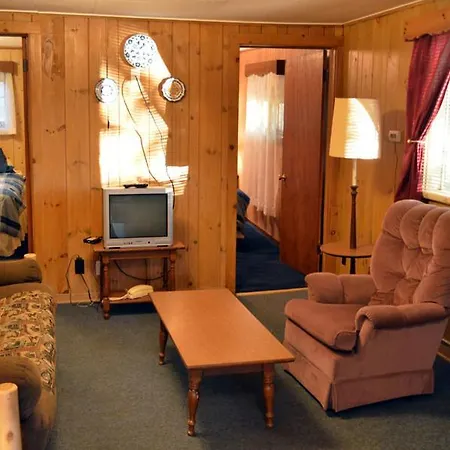 Edgewater Inn & Cottages-2