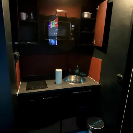 Lh Rooms Location-2