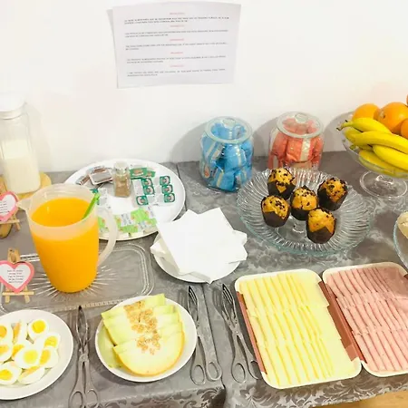 Invicta Porto Guest House-2