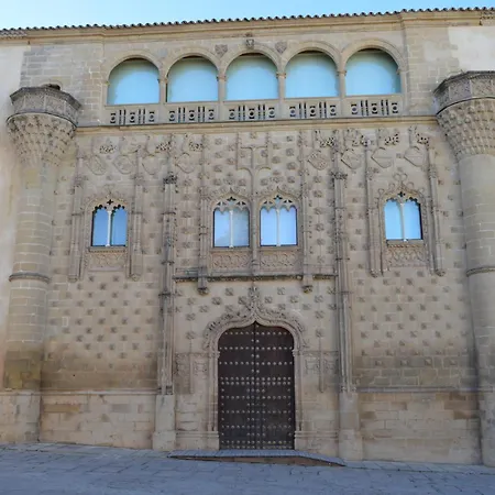 Hotel Baeza Monumental by eme hoteles-2
