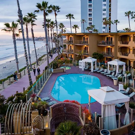 Pacific Terrace Hotel-3