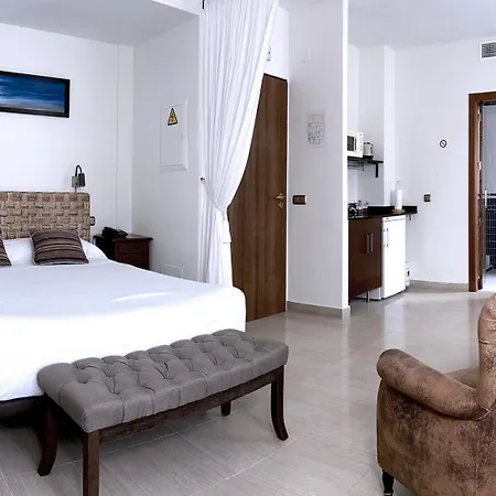 Atrium Hotel-2