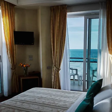 Hotel Negresco-3