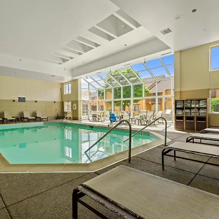 Chicago Club Inn & Suite-2