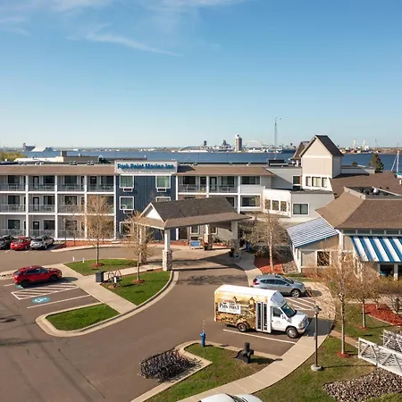 Park Point Marina Inn-2