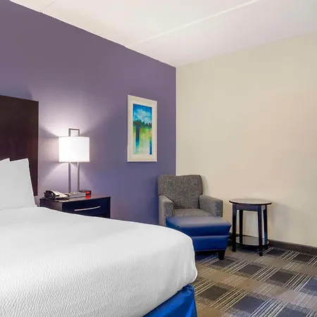 Best Western Hartford Hotel And Suites-2