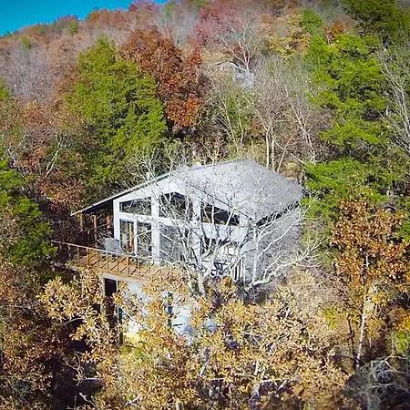 Beaver Lakefront Cabins - Couples Only Getaways-3