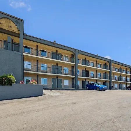 Knights Inn Antioch-2