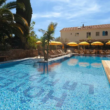Hôtel La Piscine-2