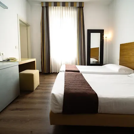 Hotel Trieste-3