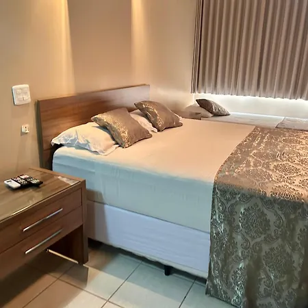 Duplex Apto Setor Hoteleiro Norte com serviço diário de limpeza-3