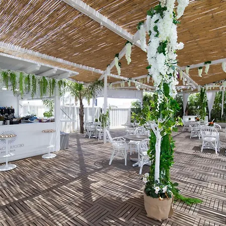 Bianco Riccio Suite Hotel-2