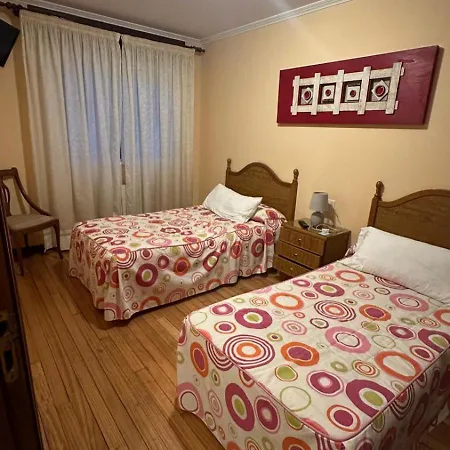 Habitaciones Vistamar-3