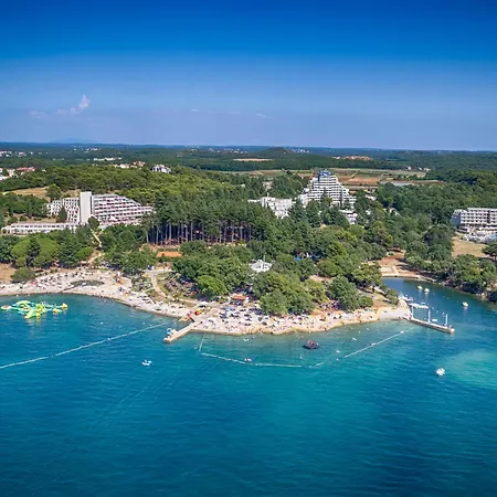 Valamar Crystal Hotel-3