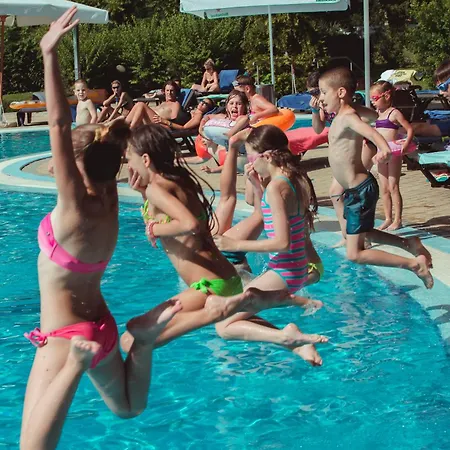 Hotel Azur Siofok-2