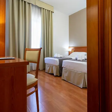 Garden Hotel-2