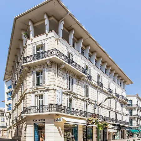 Cannes Croisette Prestige Apart'Hotel-3