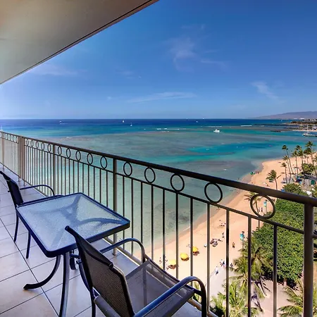 Castle Waikiki Shore-2