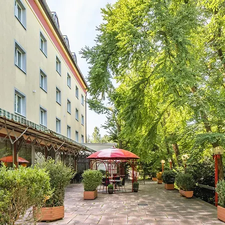 Parkhotel Crombach Am Salingarten-3
