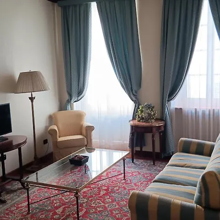 Palazzo Finati-3
