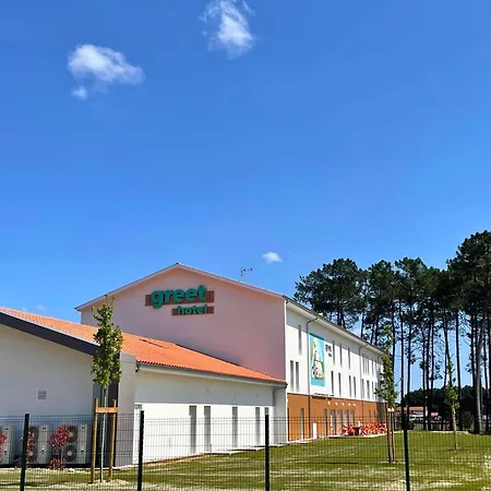 greet hotel Castets Coeur des Landes-2