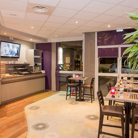 Brit Hotel Tours Sud – Le Cheops-2